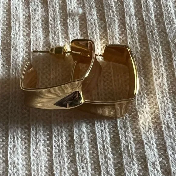 Nordstrom Gold Earrings - Picture 3 of 3